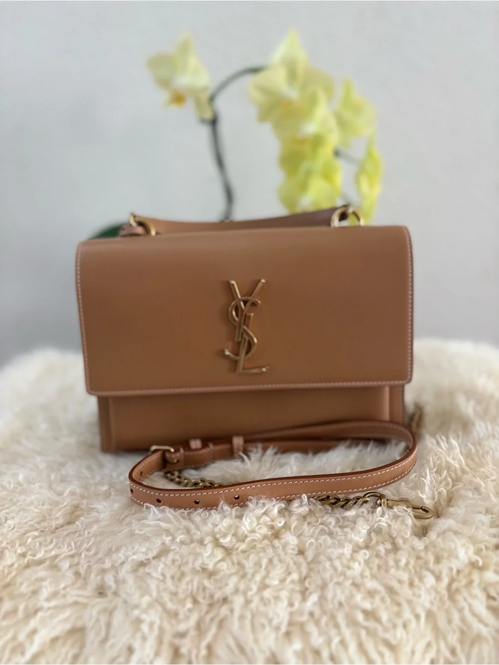 Saint Laurent Smooth Calfskin Medium Monogram Sunset Satchel Natural Tan
